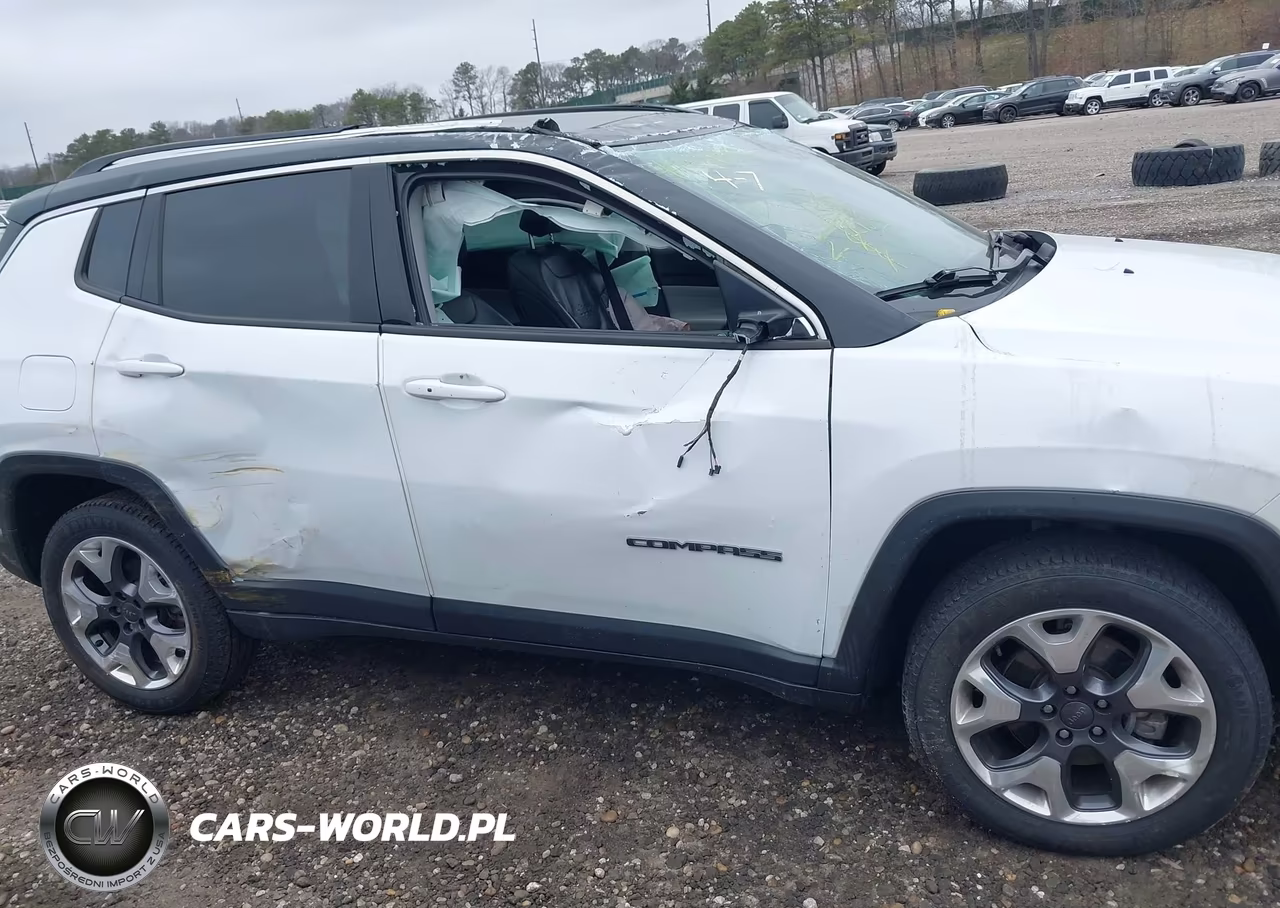2022 Jeep Compass Limited 4X4 VIN:3C4NJDCB7NT115745 - 13