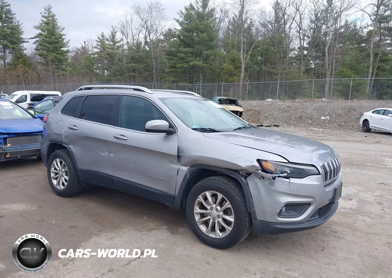 2019 Jeep Cherokee Latitude 4X4 – zdjęcie 1 z 19
