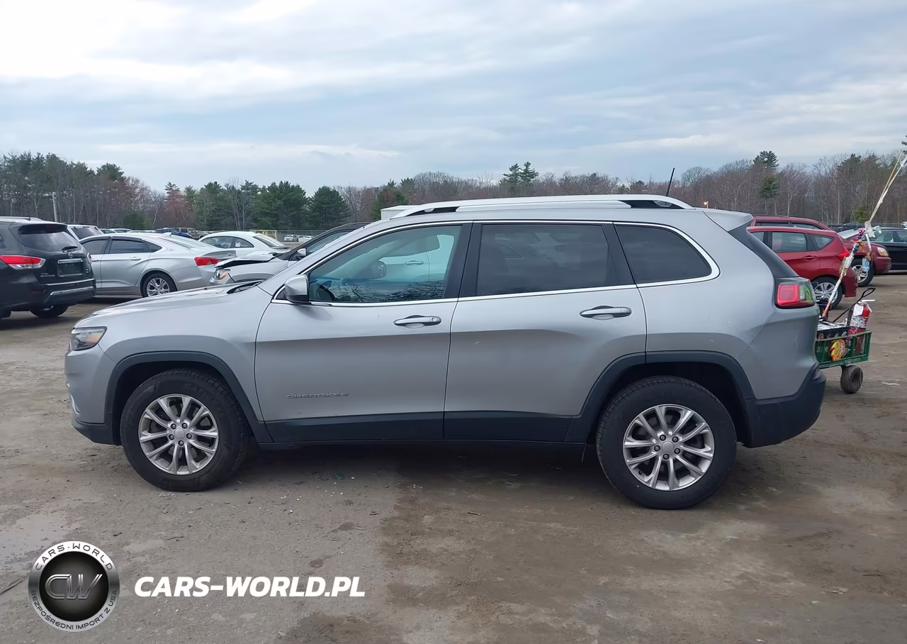 2019 Jeep Cherokee Latitude 4X4 VIN:1C4PJMCB9KD169767 - 14
