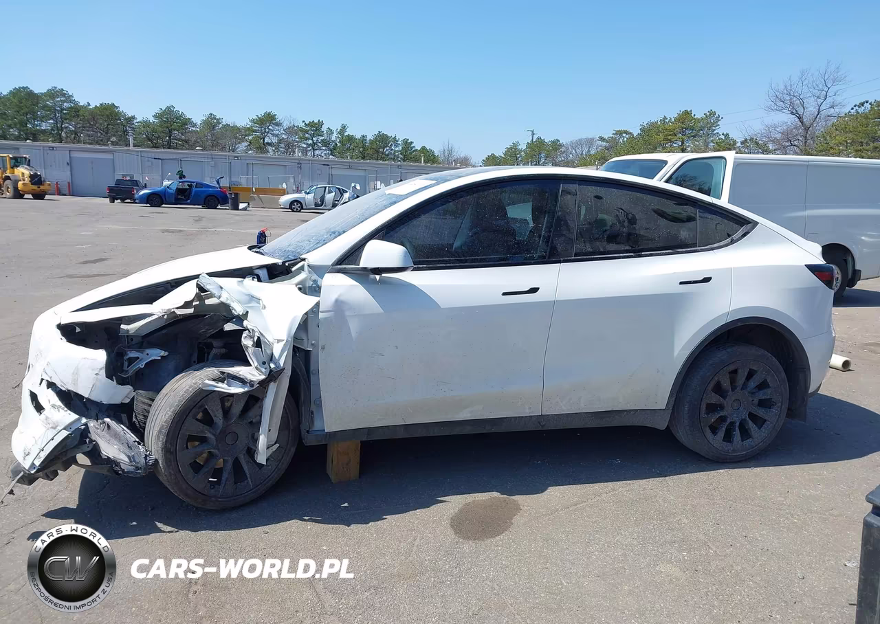 2023 Tesla Model Y Awd-Long Range Dual Motor All-Wheel Drive VIN:7SAYGDEE5PF763477 - 14