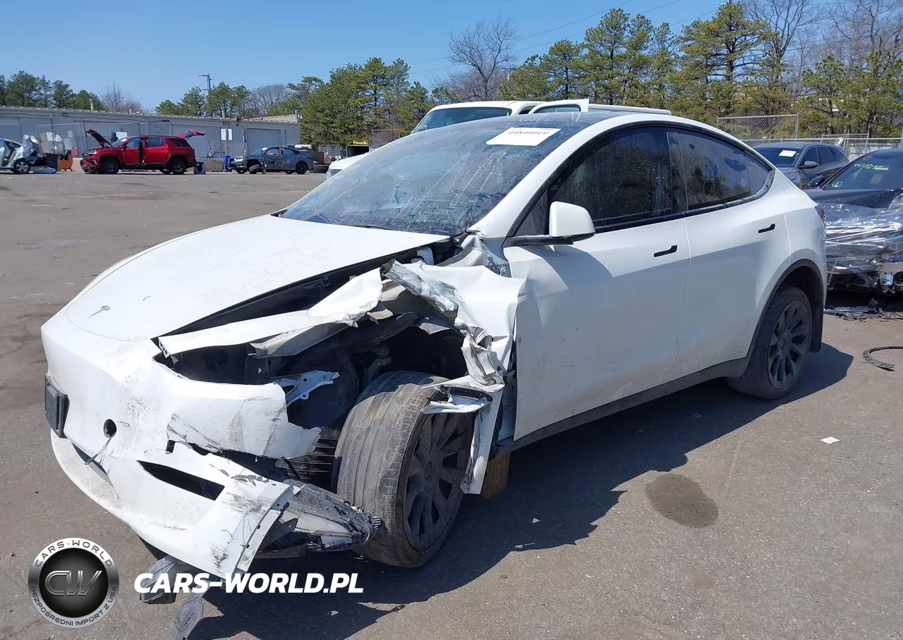 2023 Tesla Model Y Awd-Long Range Dual Motor All-Wheel Drive VIN:7SAYGDEE5PF763477 - 2