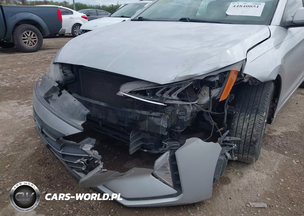 2019 Hyundai Elantra Sel VIN:KMHD84LF6KU889203 - 6