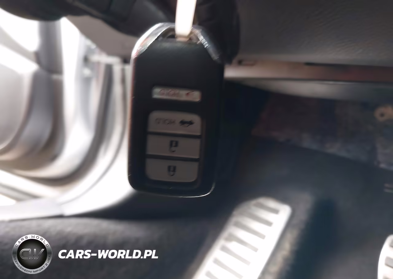 2018 Honda Accord Sport VIN:1HGCV1F38JA022492 - 11