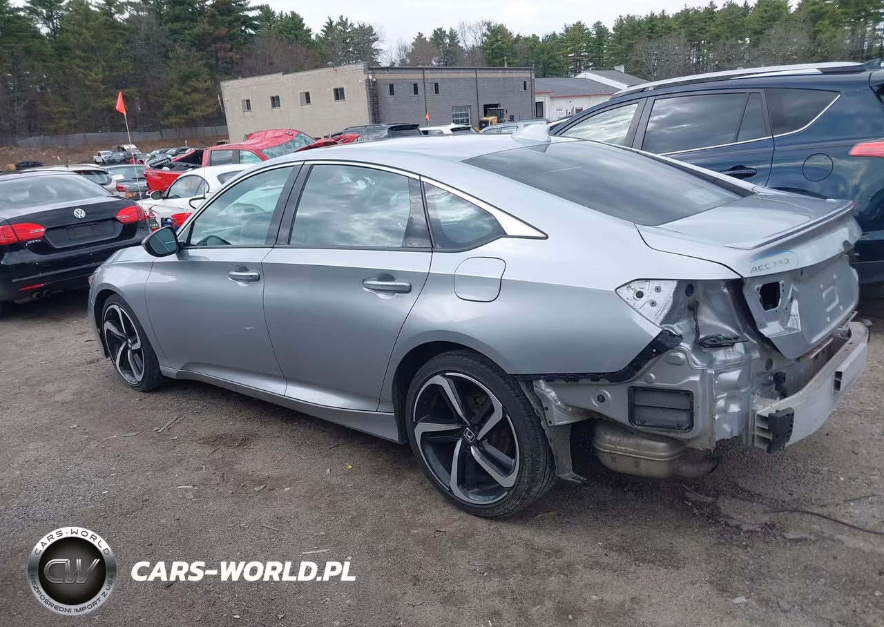2018 Honda Accord Sport VIN:1HGCV1F38JA022492 - 15