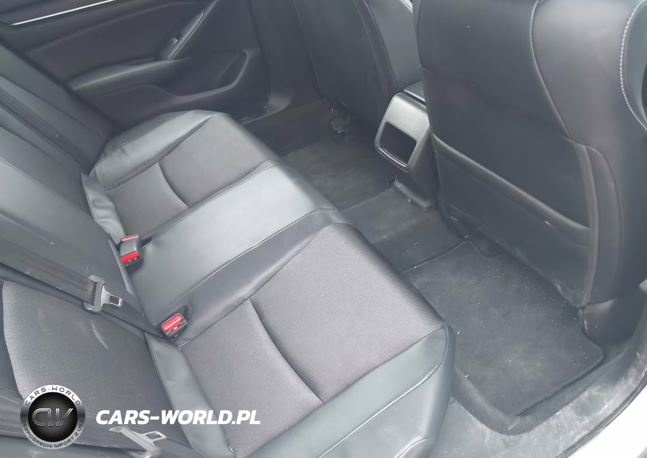 2018 Honda Accord Sport VIN:1HGCV1F38JA022492 - 8