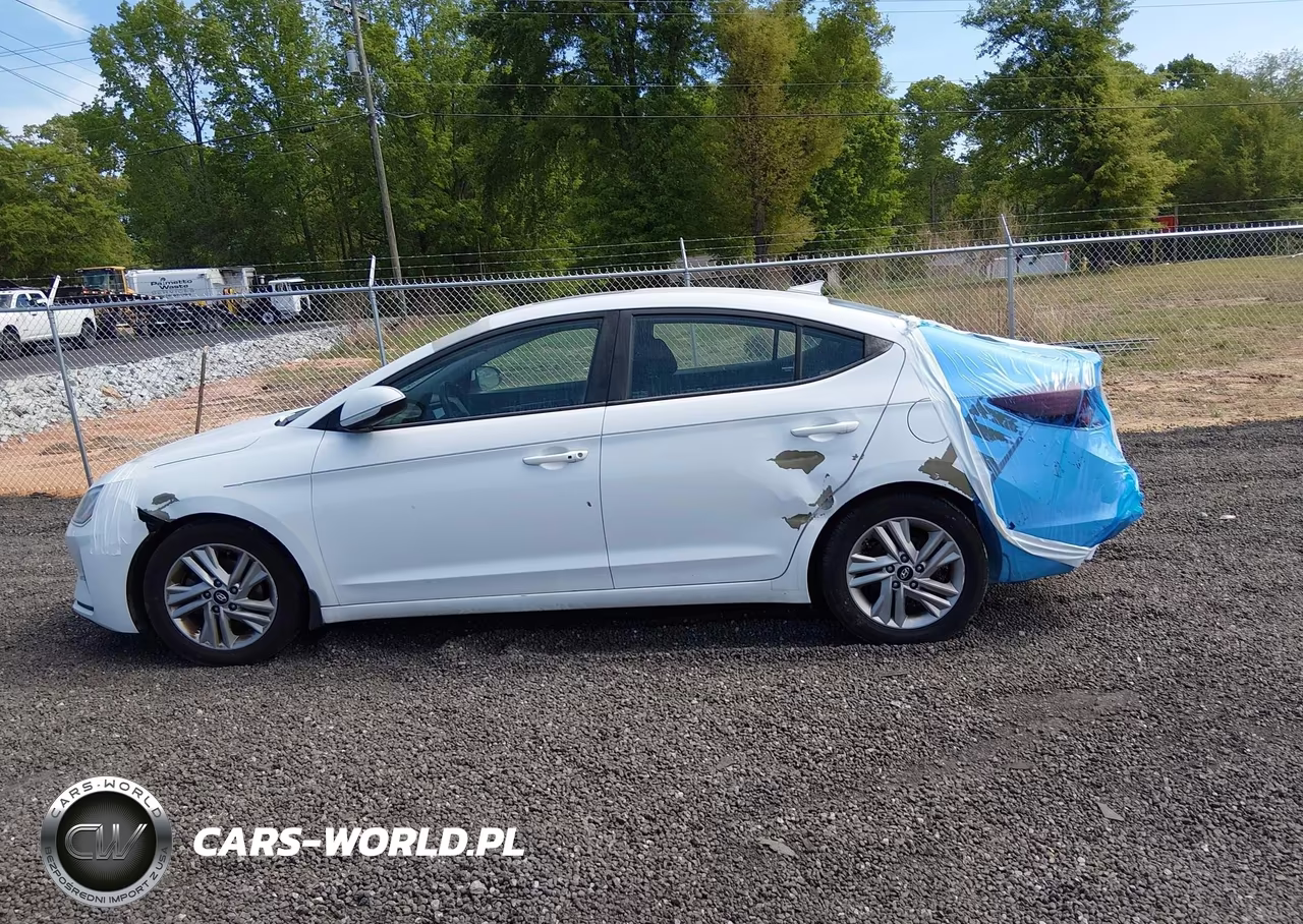 2020 Hyundai Elantra Value Edition VIN:5NPD84LF0LH543566 - 14