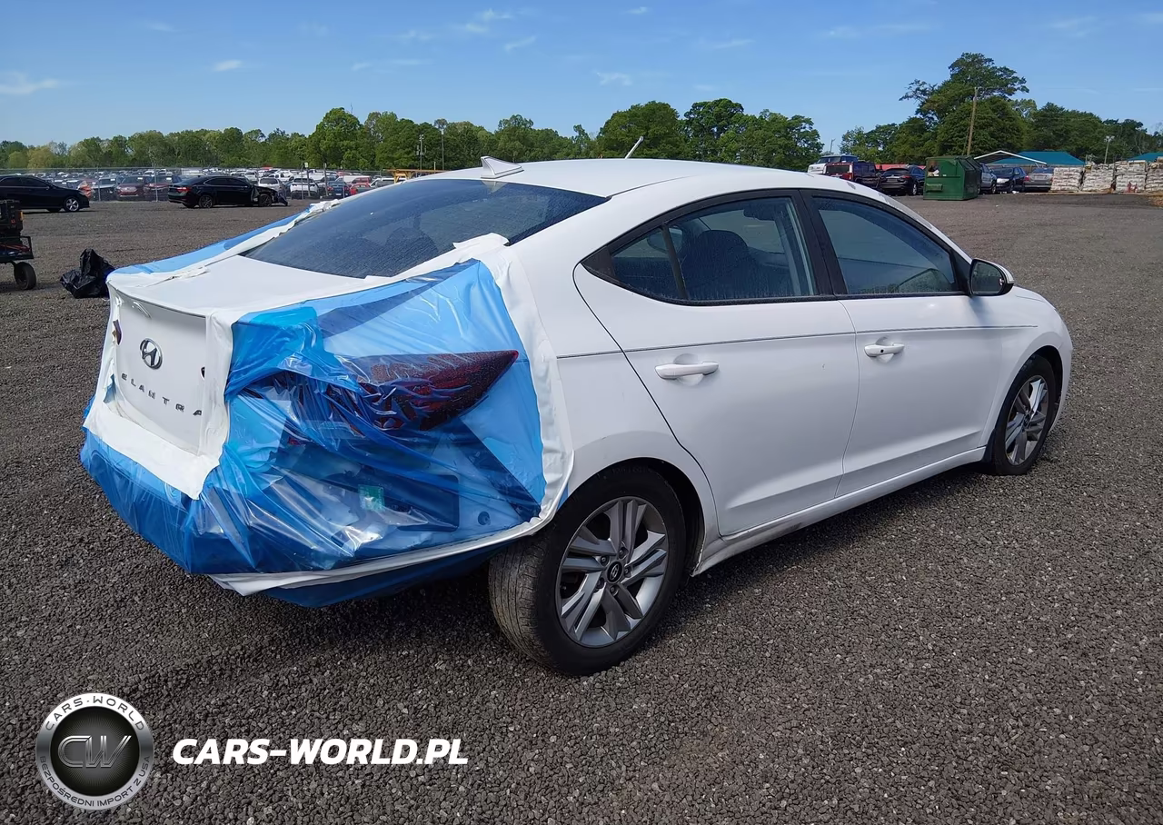 2020 Hyundai Elantra Value Edition VIN:5NPD84LF0LH543566 - 4
