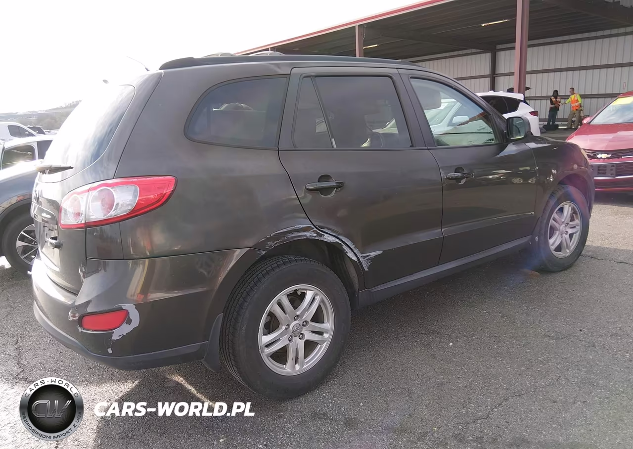 2011 Hyundai Santa Fe Gls VIN:5XYZG3AB6BG024546 - 4