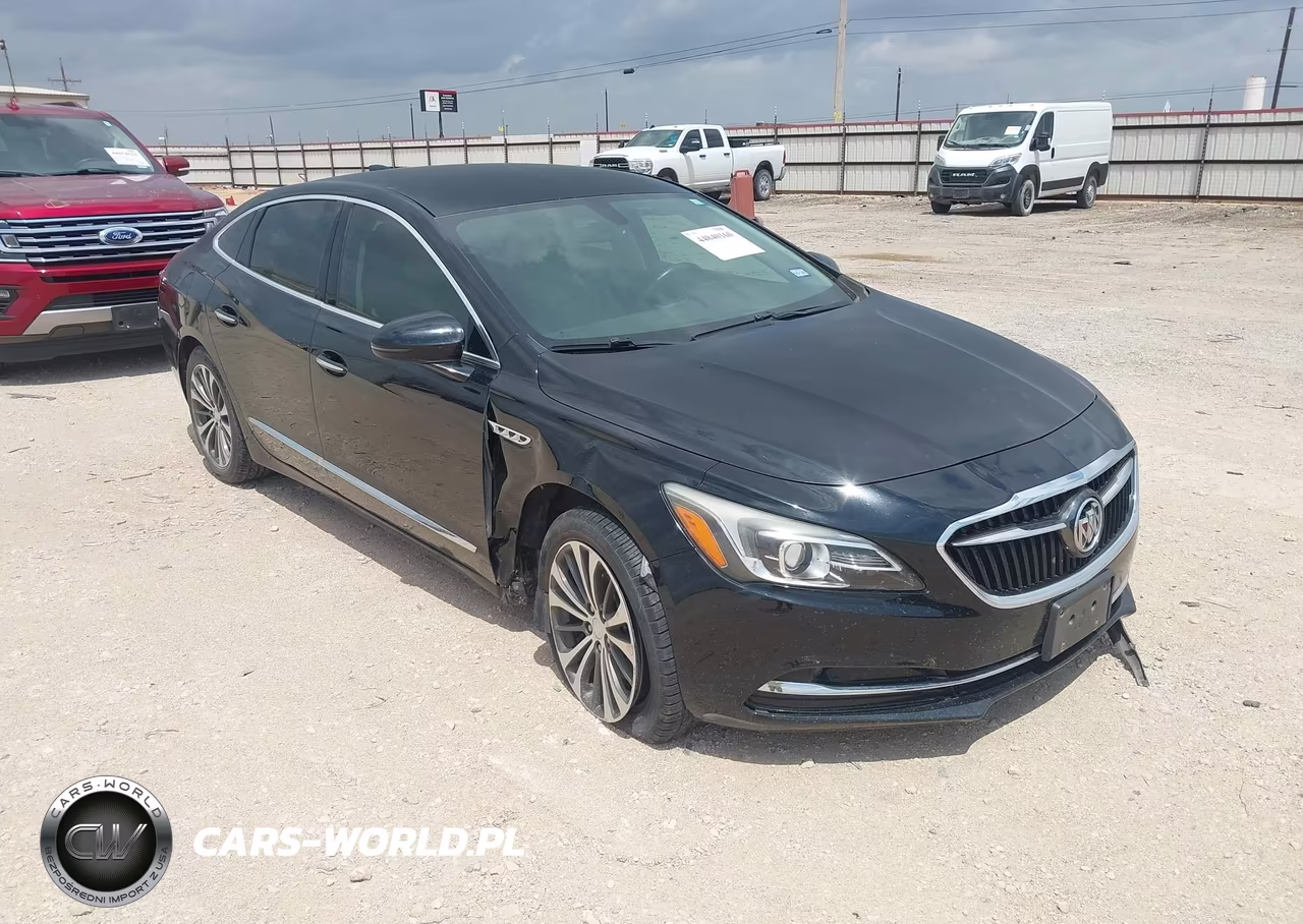 2017 Buick Lacrosse Essence – zdjęcie 1 z 16