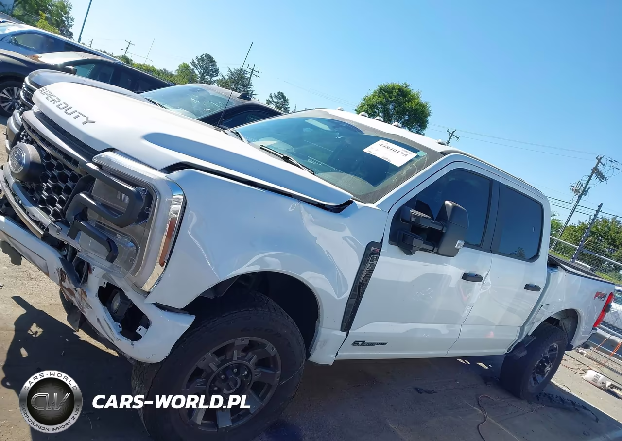 2024 Ford F-350 Xl VIN:1FT8W3BT9REF17999 - 13