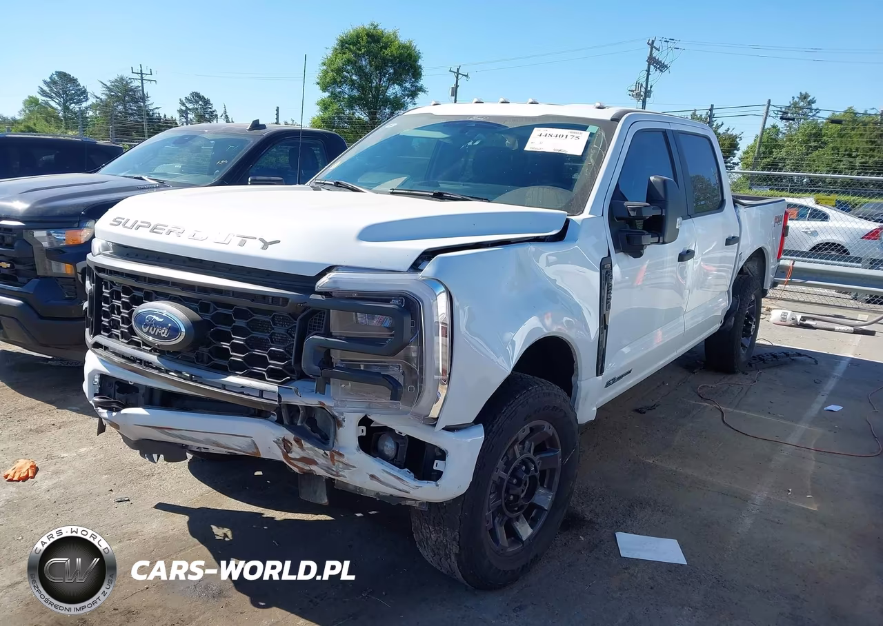 2024 Ford F-350 Xl VIN:1FT8W3BT9REF17999 - 2