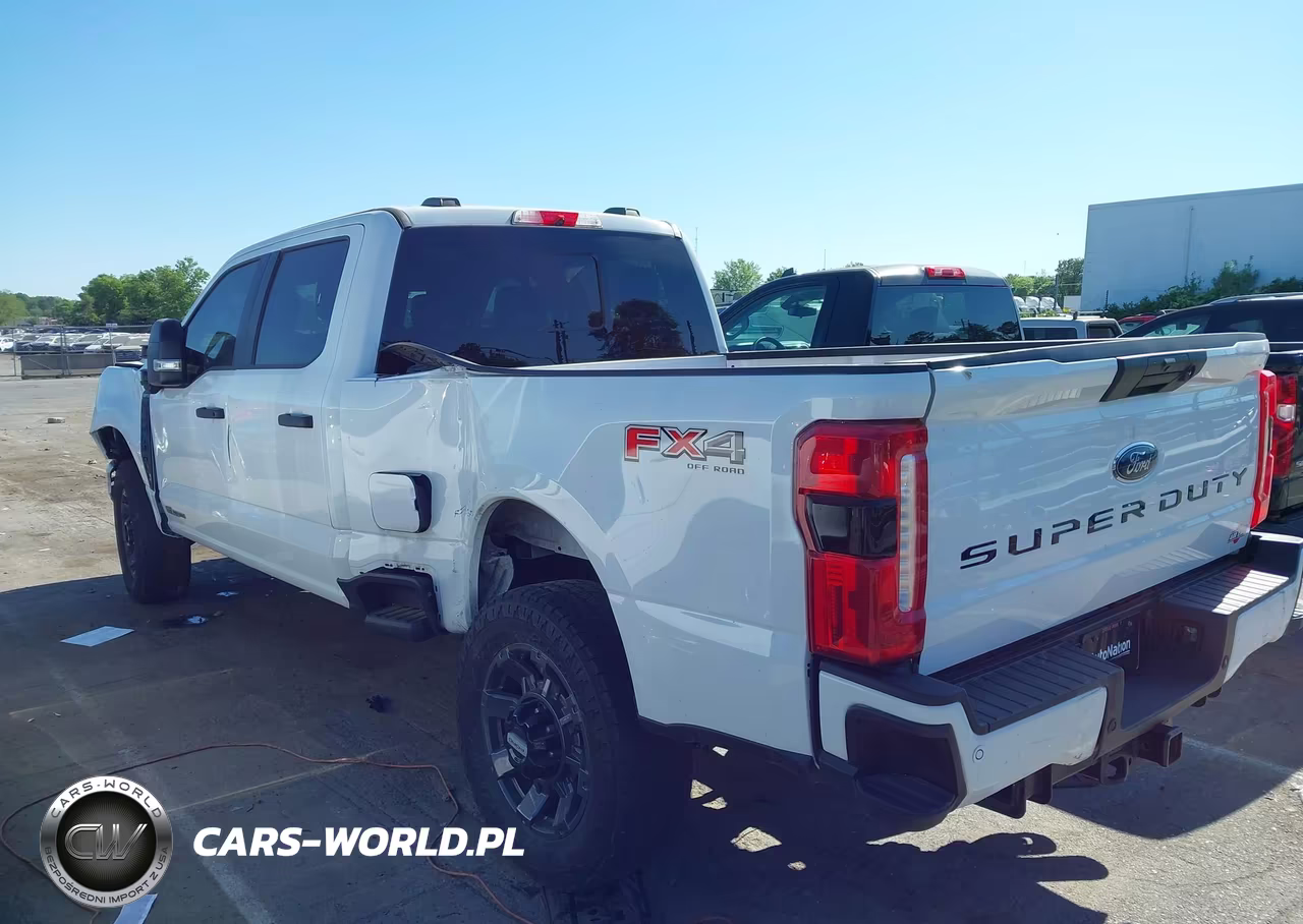 2024 Ford F-350 Xl VIN:1FT8W3BT9REF17999 - 3