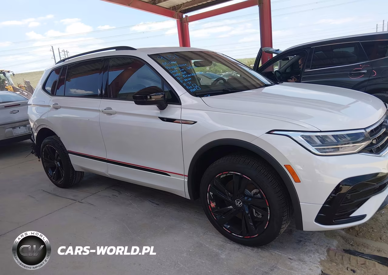 2024 Volkswagen Tiguan 2.0T Se R-Line Black VIN:3VVCB7AX9RM204481 - 13