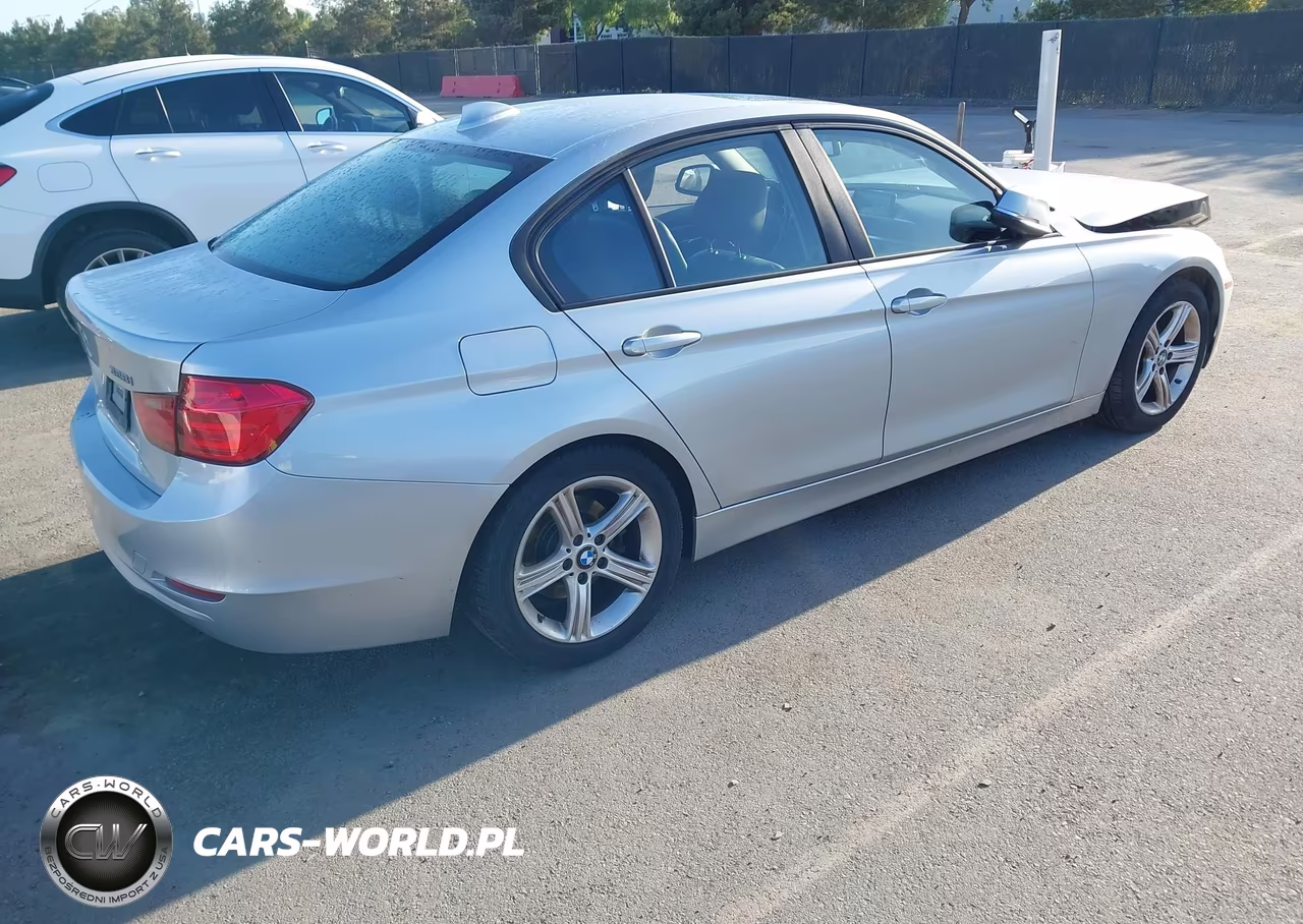 2013 BMW 328I VIN:WBA3A5G54DNP26409 - 4