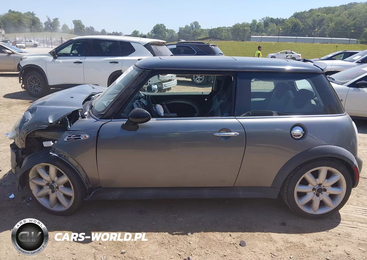 2003 Mini Cooper S VIN:WMWRE33483TD60533 - 15