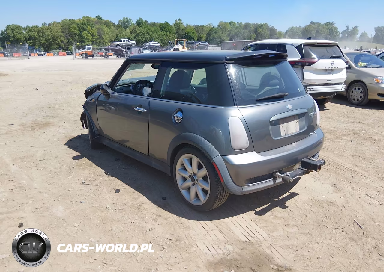 2003 Mini Cooper S VIN:WMWRE33483TD60533 - 3