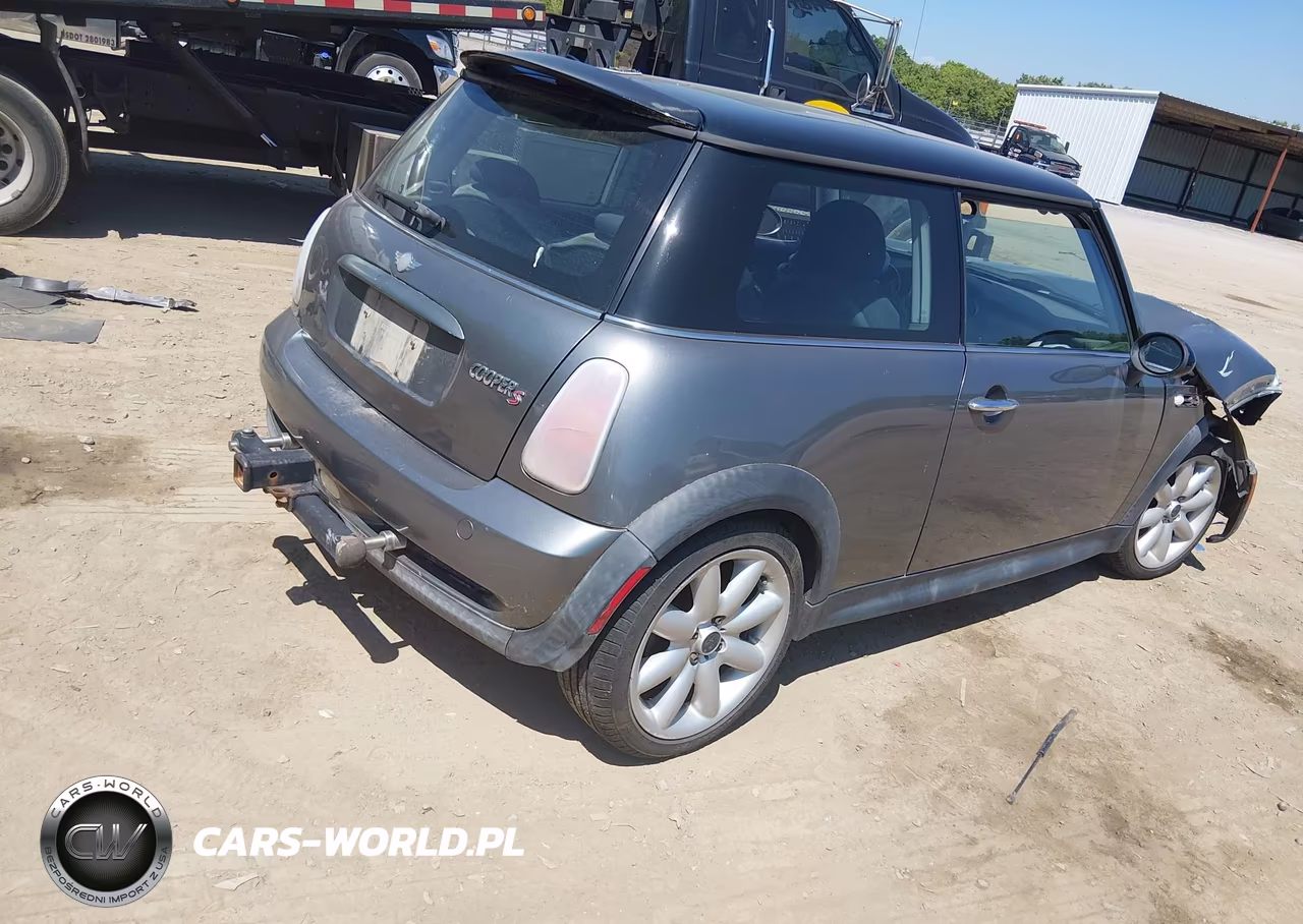 2003 Mini Cooper S VIN:WMWRE33483TD60533 - 4