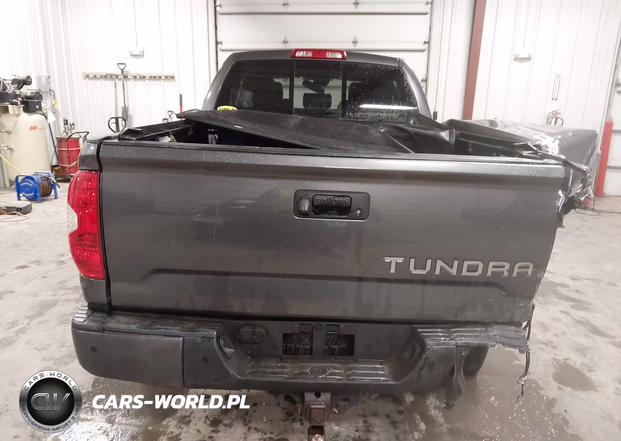 2018 Toyota Tundra Limited 5.7L V8 VIN:5TFBW5F19JX695186 - 16
