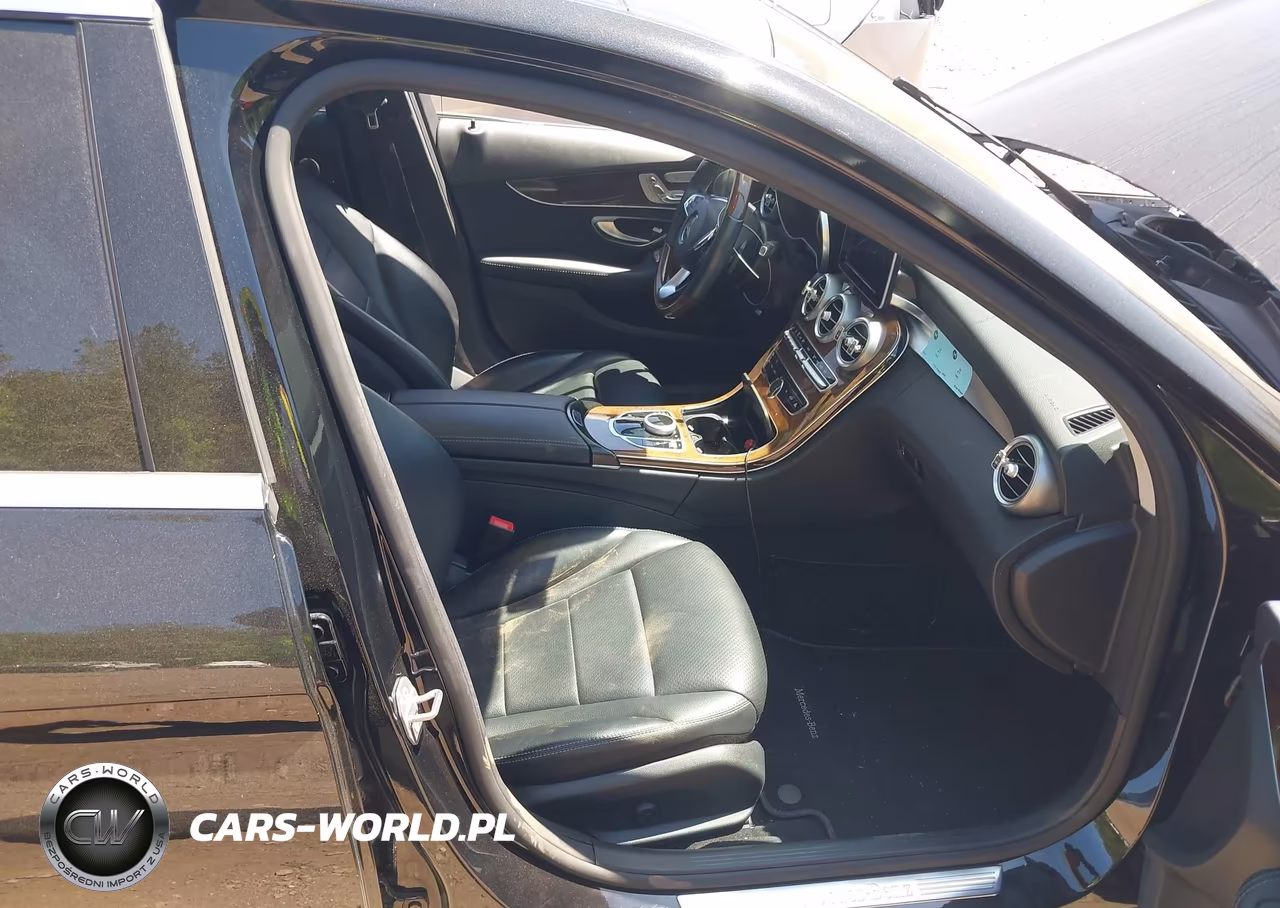 2017 Mercedes-Benz C 300 VIN:55SWF4JB3HU208420 - 5