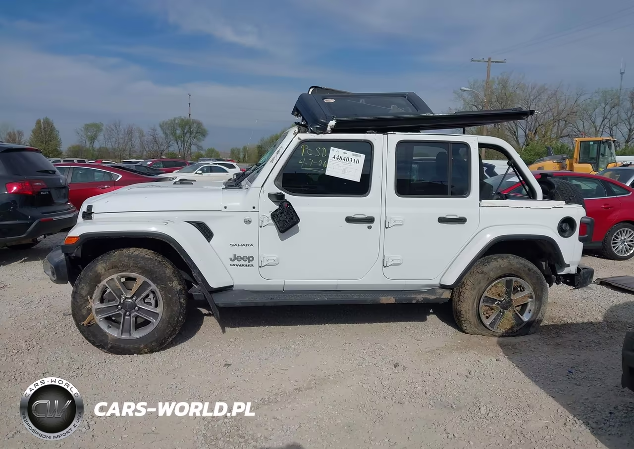 2021 Jeep Wrangler Unlimited Sahara 4X4 VIN:1C4HJXEN9MW514297 - 15