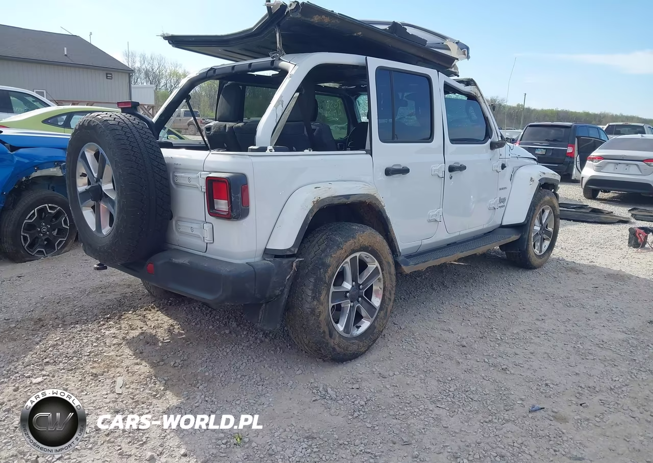 2021 Jeep Wrangler Unlimited Sahara 4X4 VIN:1C4HJXEN9MW514297 - 4