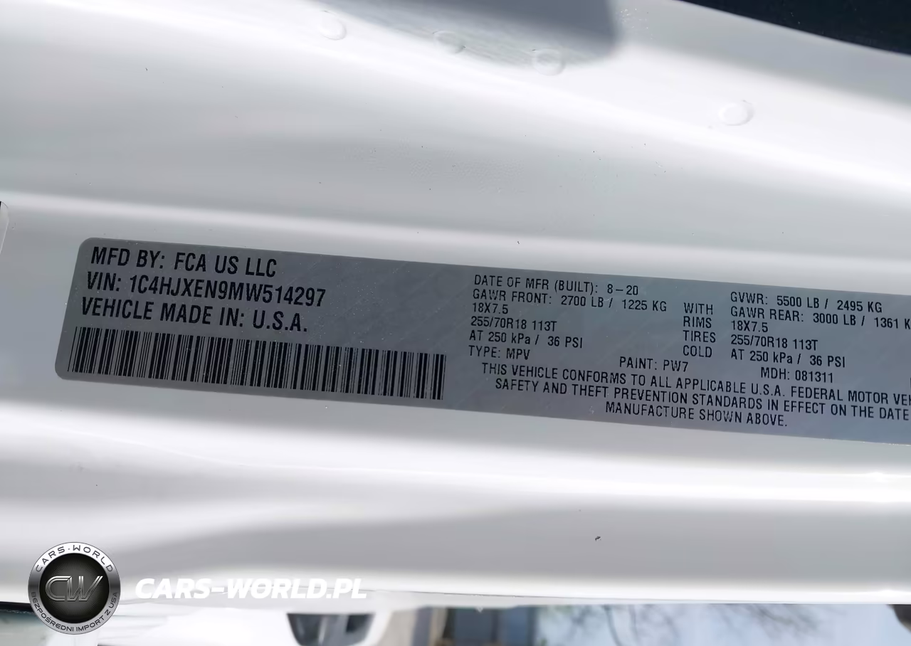 2021 Jeep Wrangler Unlimited Sahara 4X4 VIN:1C4HJXEN9MW514297 - 9