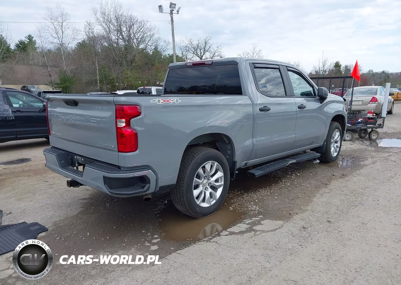 2024 Chevrolet Silverado 1500 4Wd Short Bed Custom VIN:3GCPDBEK5RG179685 - 4
