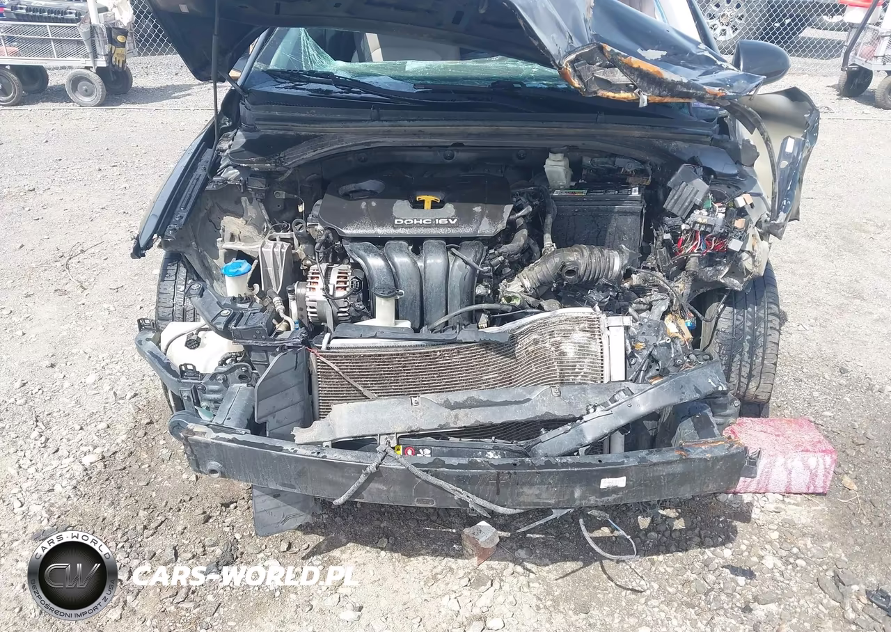 2017 Hyundai Elantra Se VIN:KMHD74LF8HU402112 - 10