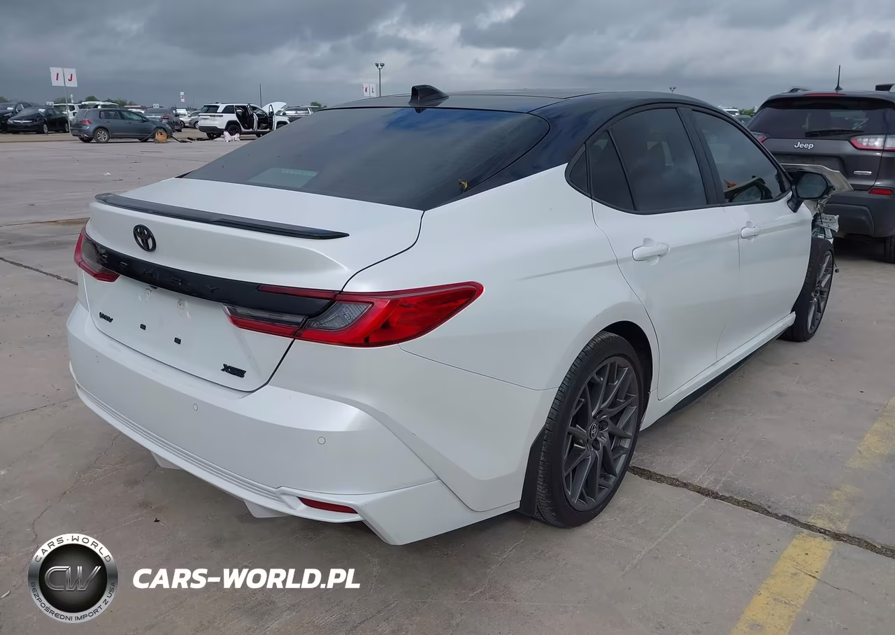 2026 Toyota Camry Xse VIN:4T1DAACK5TU235035 - 4