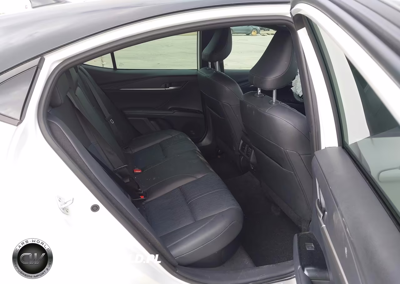 2026 Toyota Camry Xse VIN:4T1DAACK5TU235035 - 8