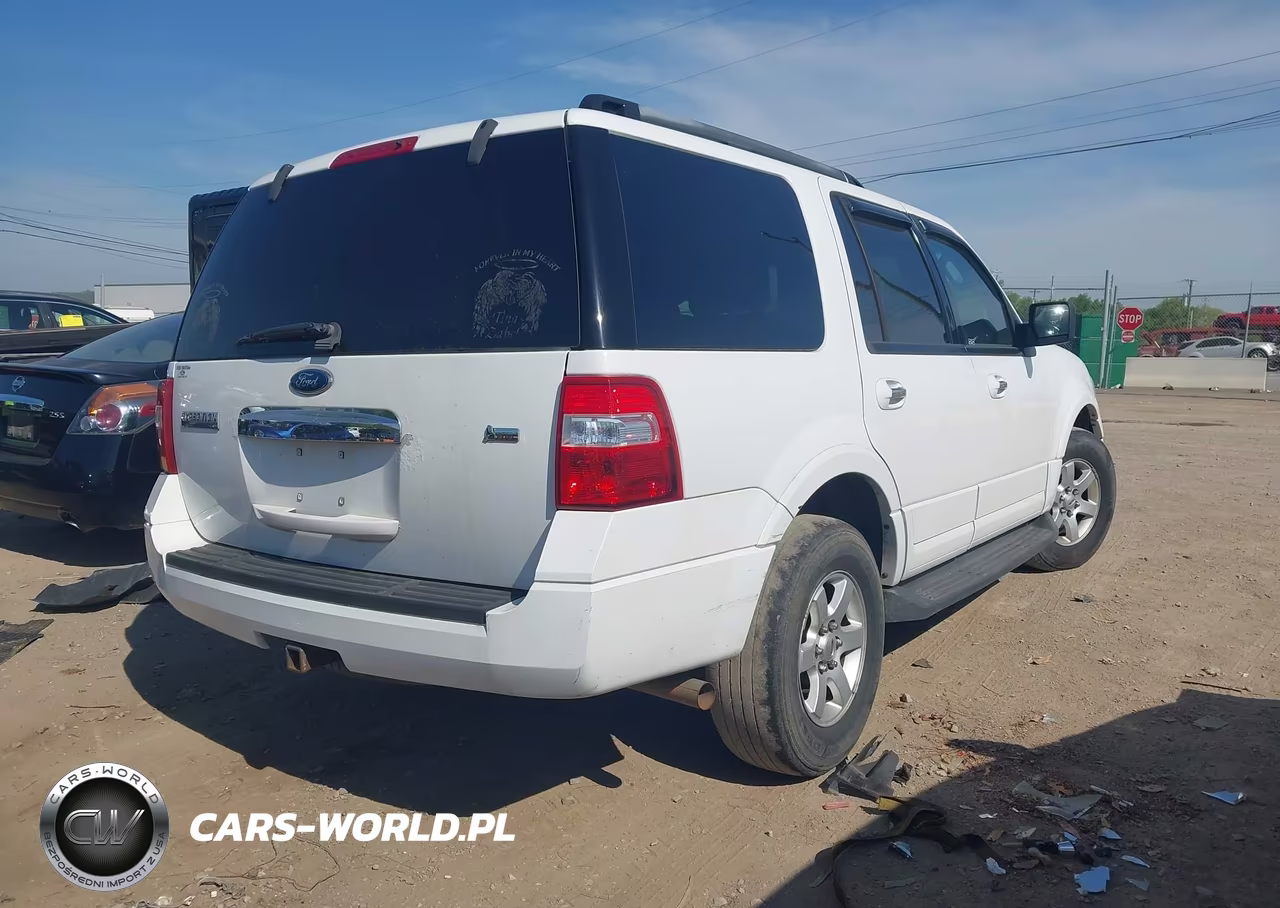 2009 Ford Expedition Xlt VIN:1FMFU15509EB15329 - 4