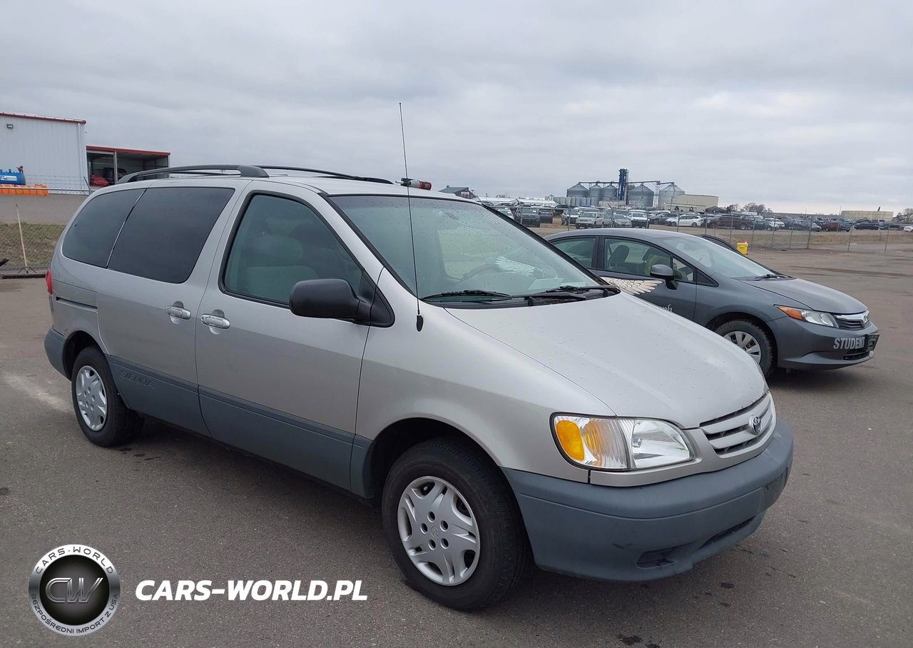 2003 Toyota Sienna Ce