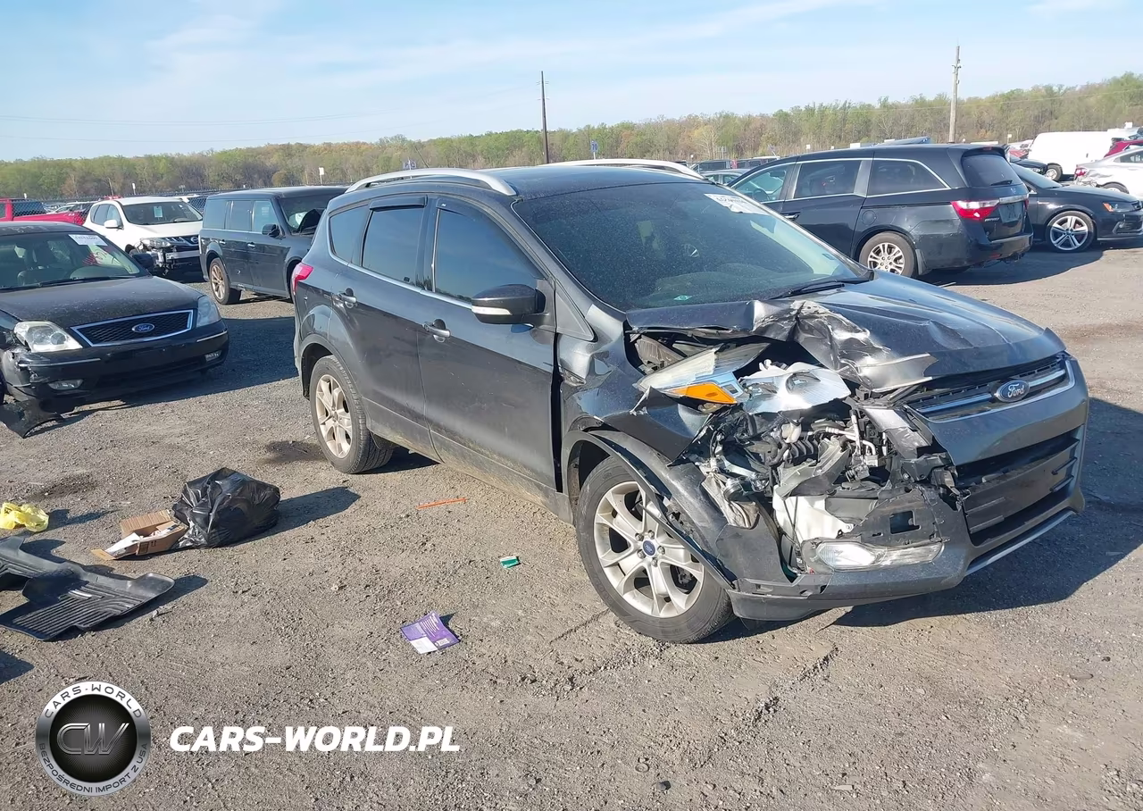 2016 Ford Escape Titanium – zdjęcie 1 z 16
