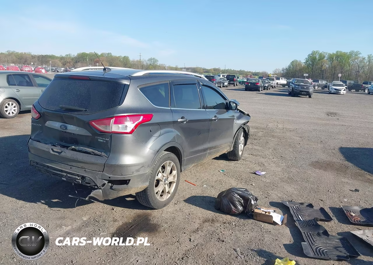 2016 Ford Escape Titanium VIN:1FMCU9JX3GUB51575 - 4