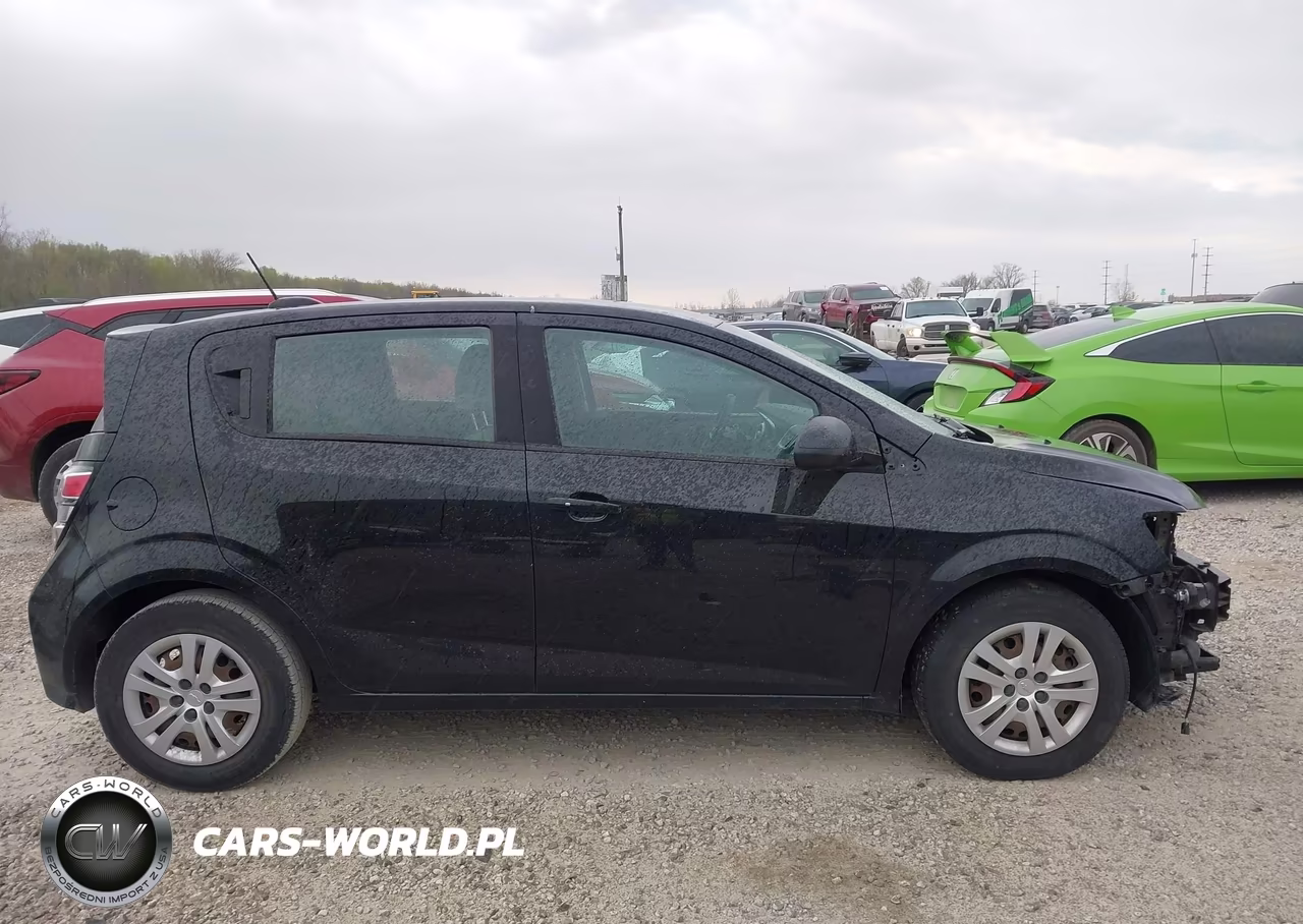 2020 Chevrolet Sonic Fwd 1Fl 5-Door VIN:1G1JG6SB3L4116171 - 14