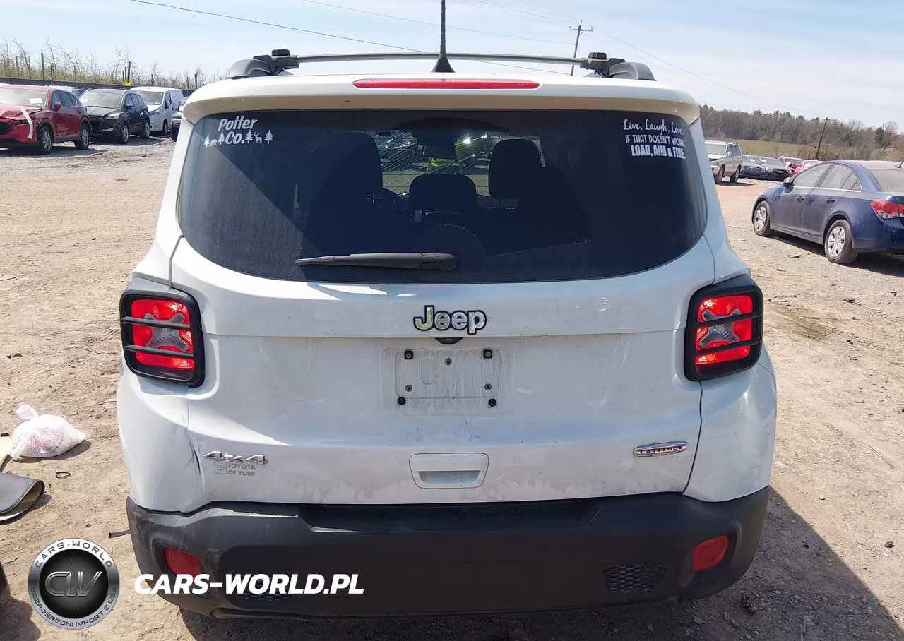 2018 Jeep Renegade Latitude 4X4 VIN:ZACCJBBB2JPJ51869 - 16