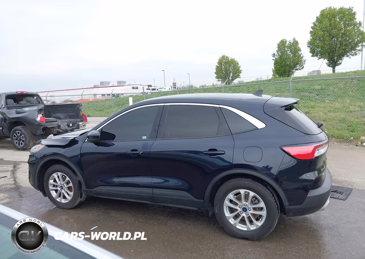 2021 Ford Escape Se VIN:1FMCU0G62MUA03536 - 14