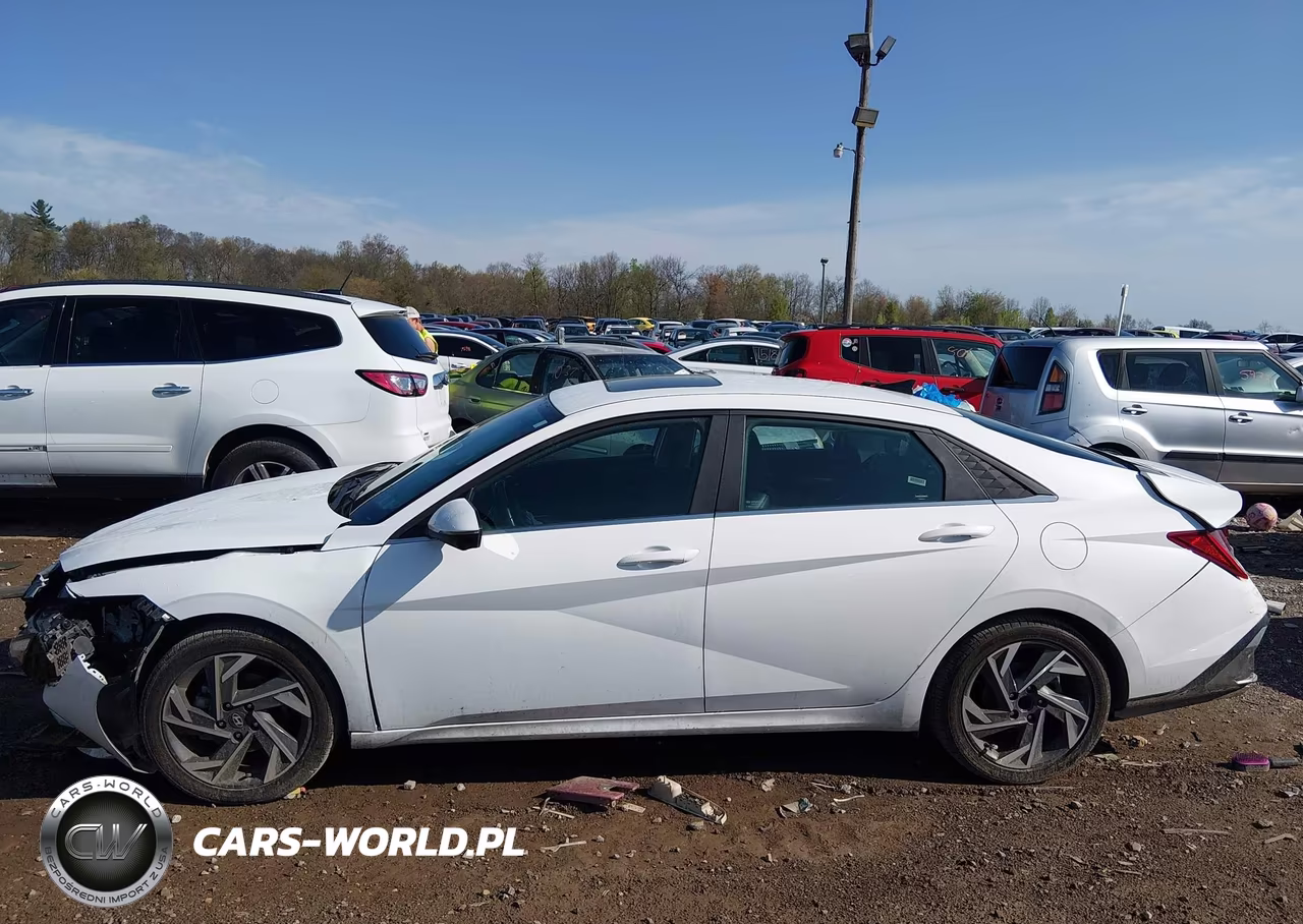 2024 Hyundai Elantra Limited VIN:KMHLP4DG9RU646789 - 14
