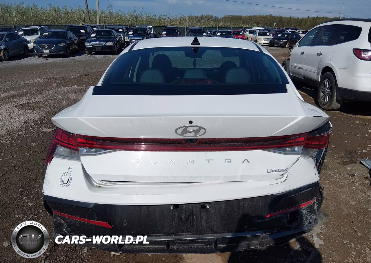 2024 Hyundai Elantra Limited VIN:KMHLP4DG9RU646789 - 16