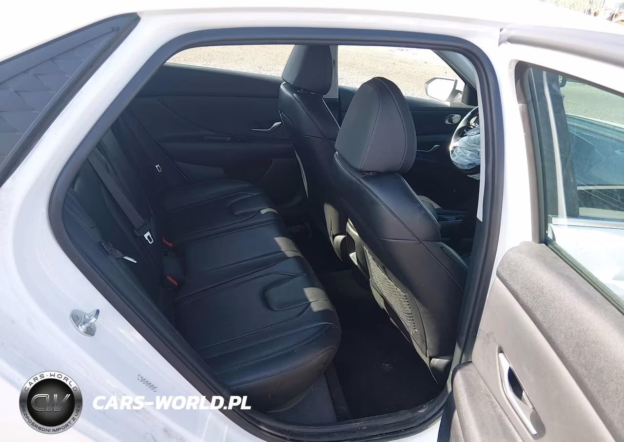 2024 Hyundai Elantra Limited VIN:KMHLP4DG9RU646789 - 8