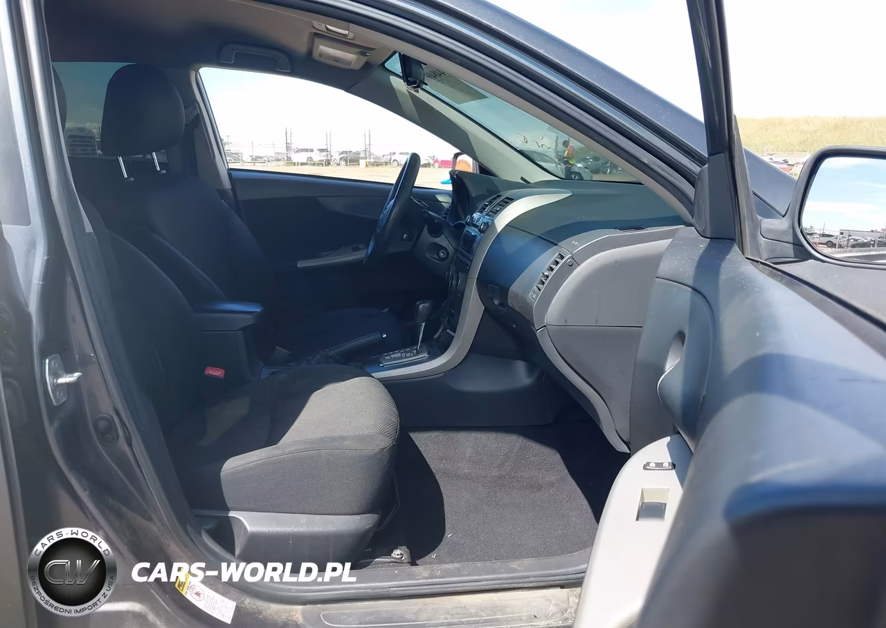 2011 Toyota Corolla S VIN:2T1BU4EE2BC753255 - 5