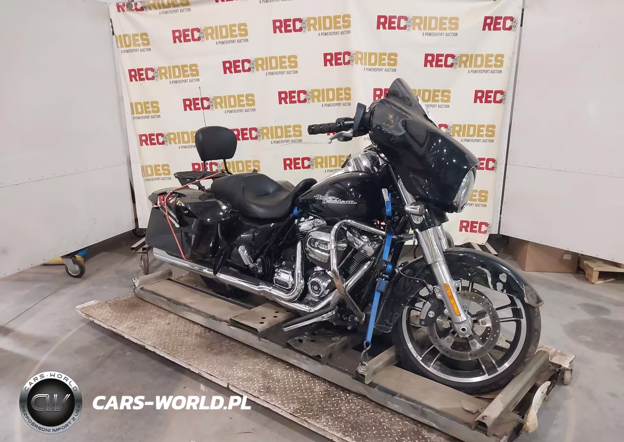 2017 Harley-Davidson Flhxs Street Glide Special