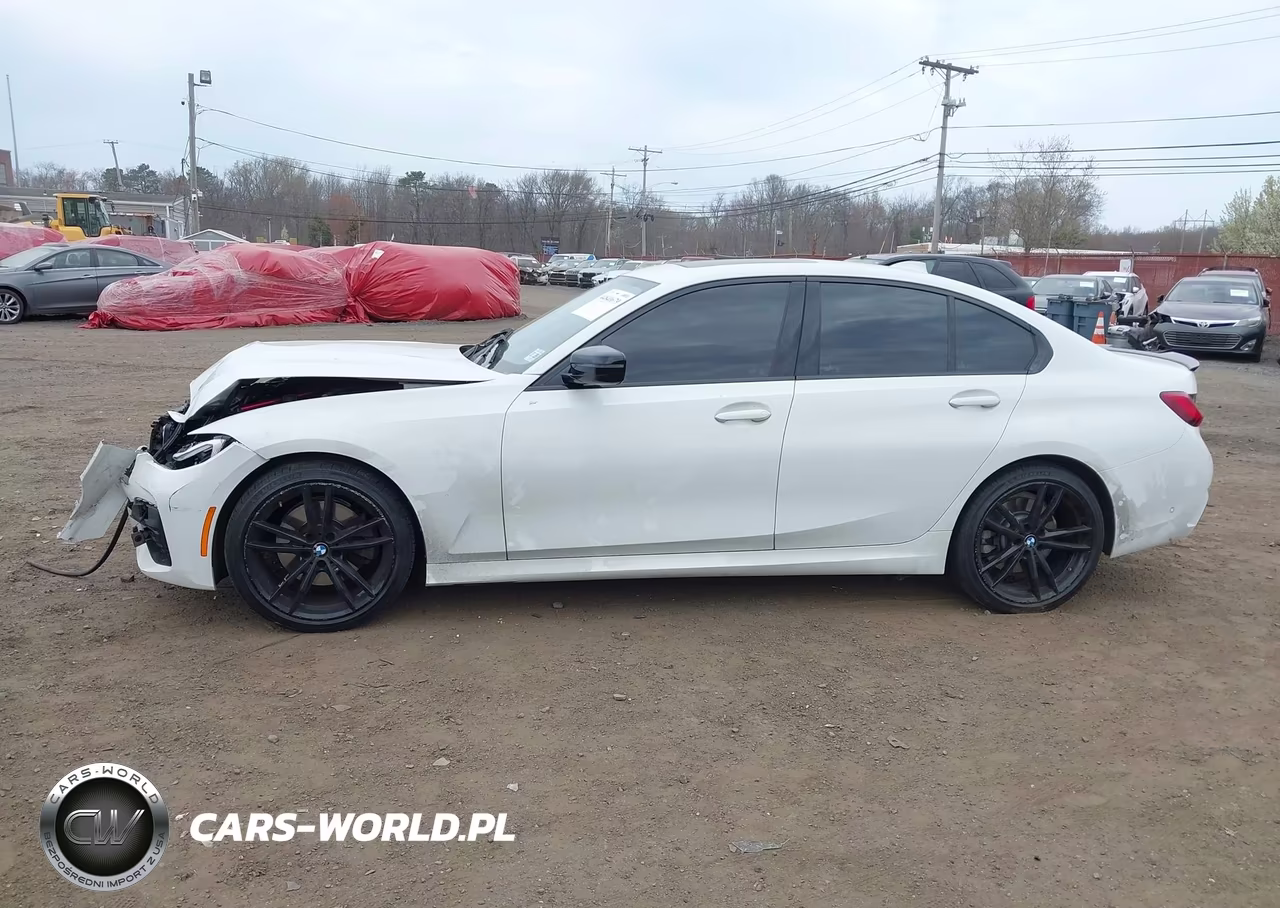 2021 BMW 330I xDrive VIN:3MW5R7J08M8B50949 - 14