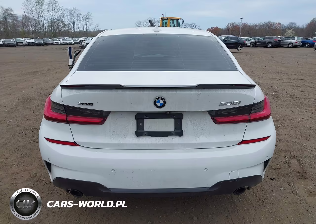 2021 BMW 330I xDrive VIN:3MW5R7J08M8B50949 - 16
