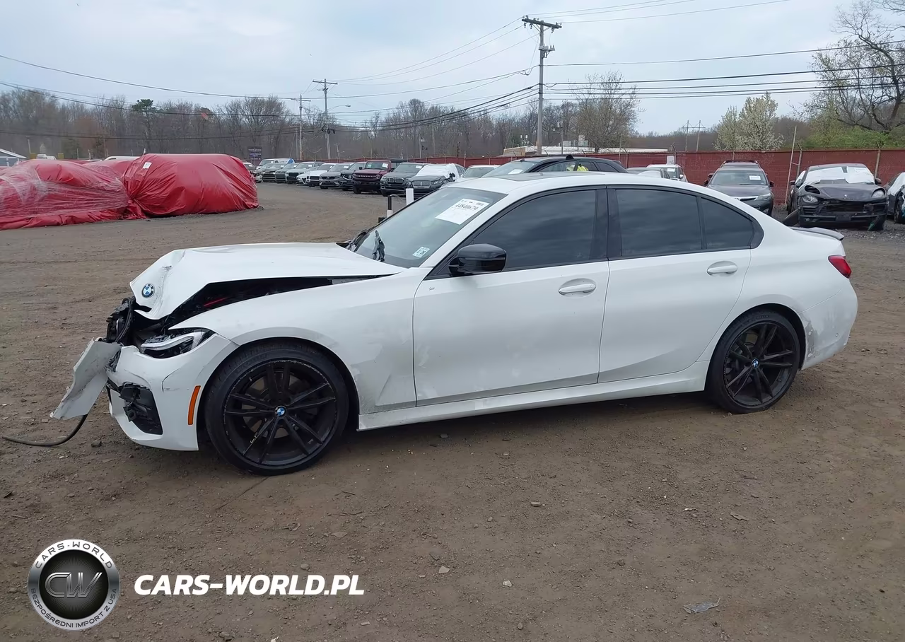 2021 BMW 330I xDrive VIN:3MW5R7J08M8B50949 - 17