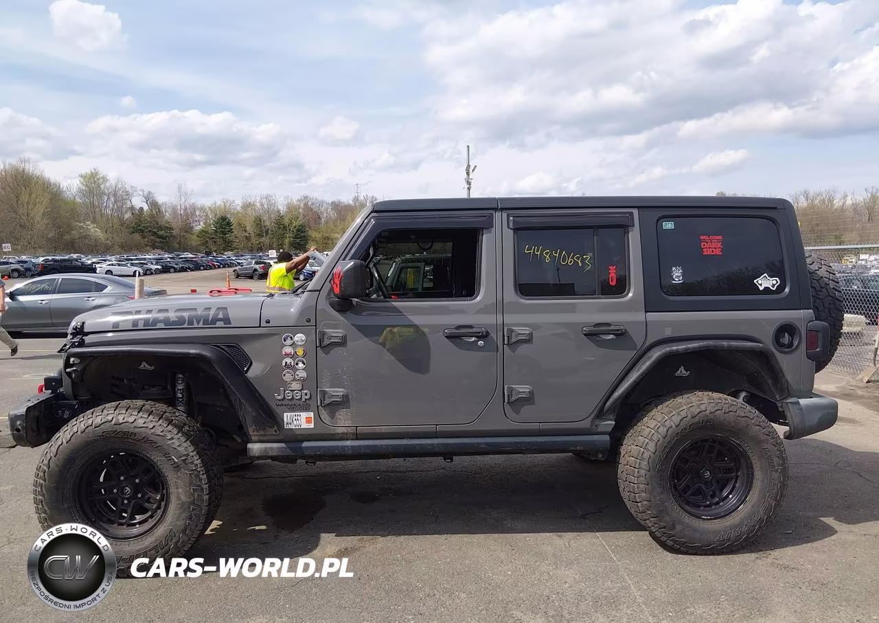 2019 Jeep Wrangler Unlimited Sport S 4X4 VIN:1C4HJXDN5KW630868 - 15