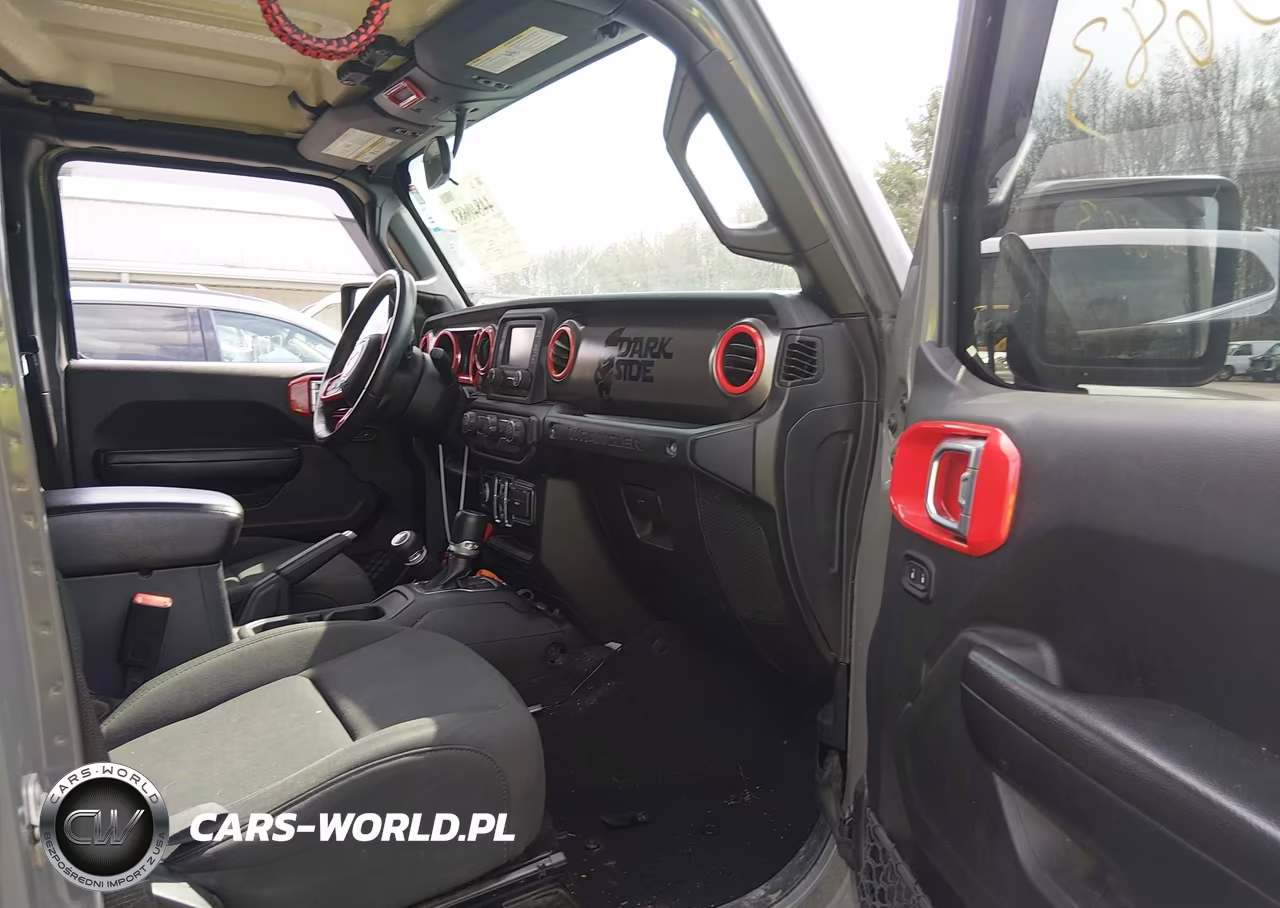 2019 Jeep Wrangler Unlimited Sport S 4X4 VIN:1C4HJXDN5KW630868 - 5