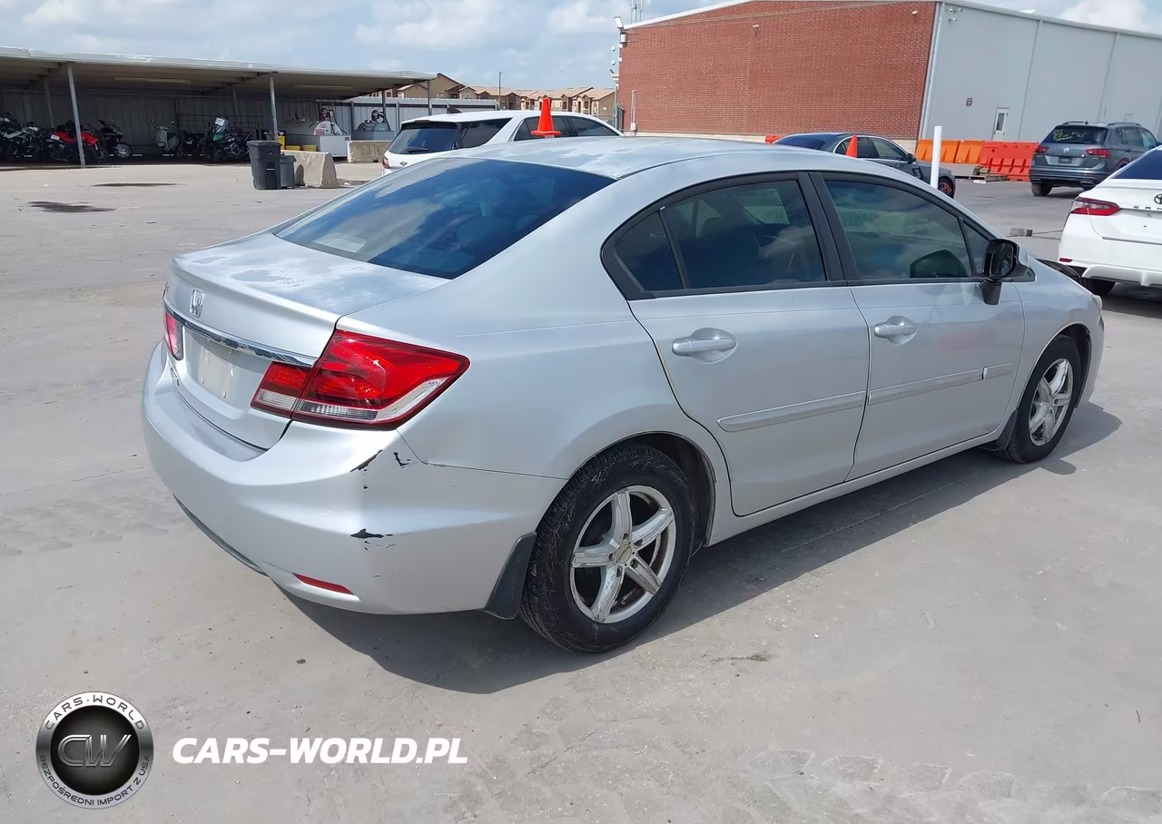 2013 Honda Civic Lx VIN:2HGFB2F58DH560533 - 4