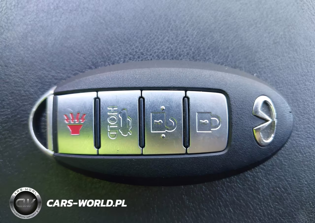 2018 Infiniti Q70 3.7 Luxe VIN:JN1BY1AP3JM180915 - 11