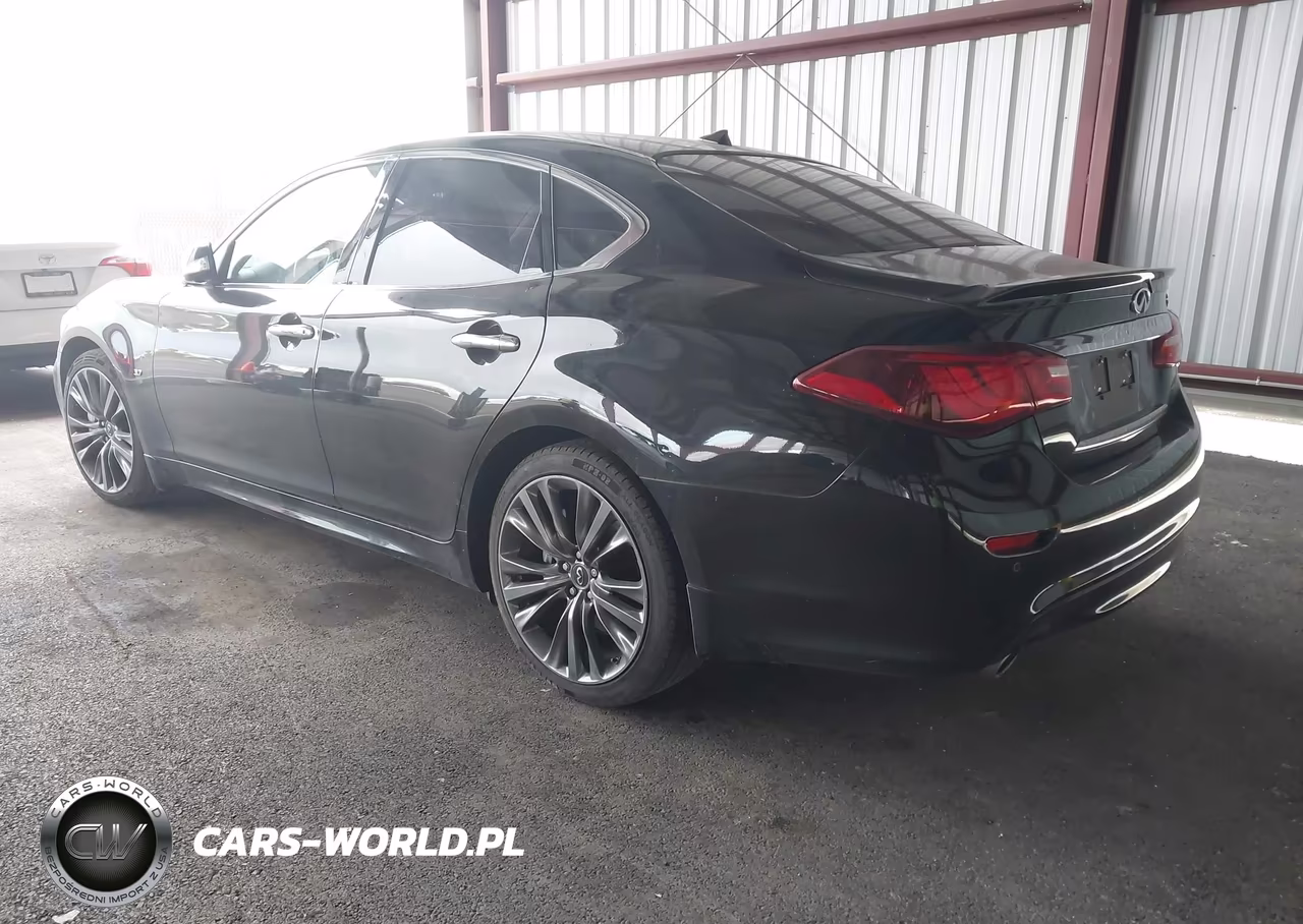 2018 Infiniti Q70 3.7 Luxe VIN:JN1BY1AP3JM180915 - 3
